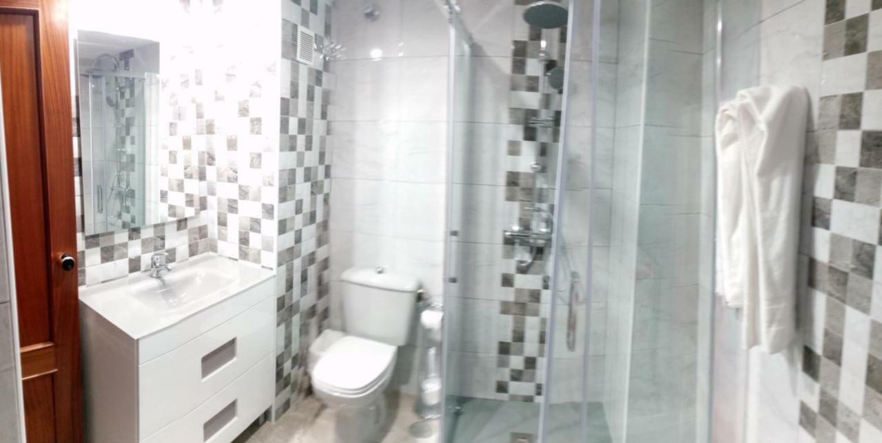 Apartamentos Esmeralda 2 Calp Dış mekan fotoğraf