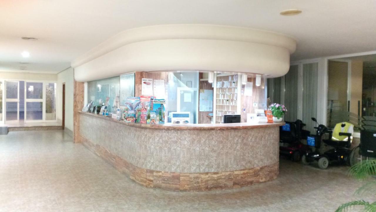 Apartamentos Esmeralda 2 Calp Dış mekan fotoğraf